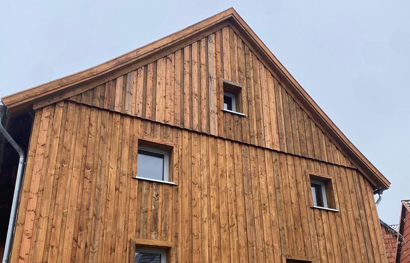 Holz-Fassade